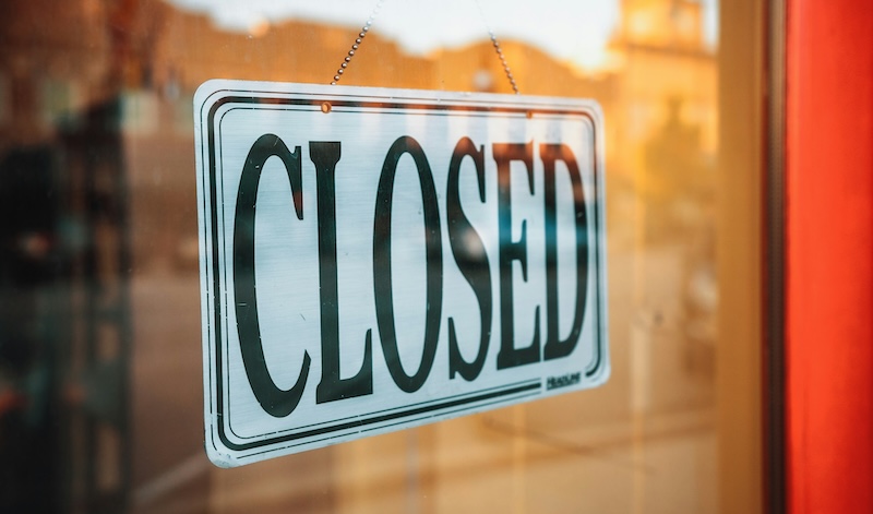 Closed sign